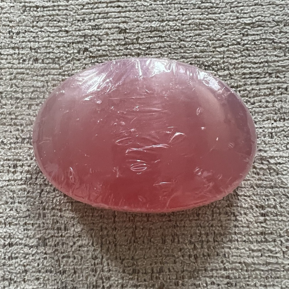 Bath & Body Works Pleasures Gentle Glycerin Soap 4 Oz Sun Ripened Raspberry NOS